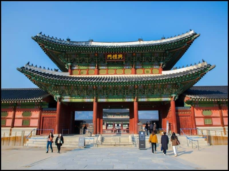 Gyeonbukgung palace gate in Seoul